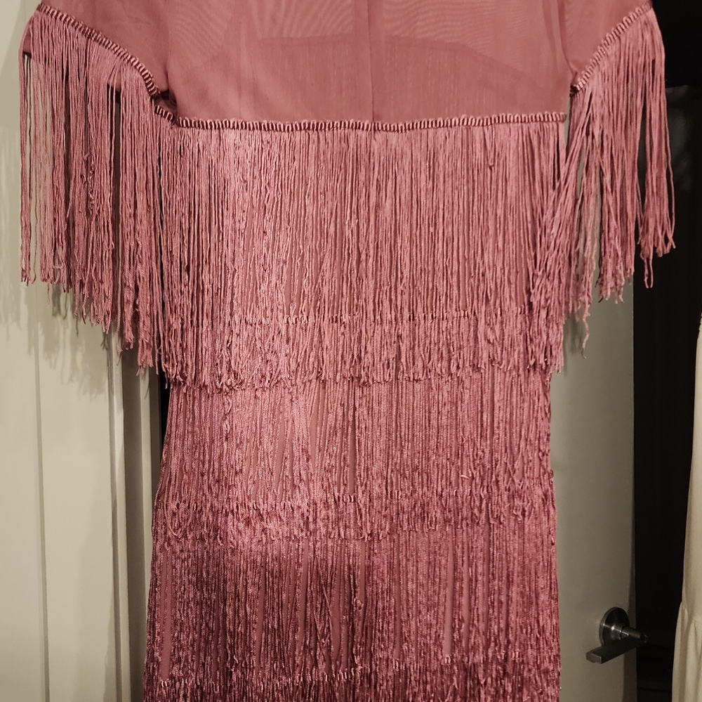 Dress - Picture 3 of 3